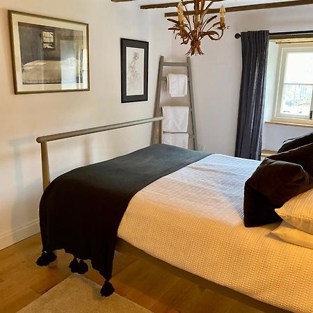 Luxury Cotswold Cottage With Hot Tub In Stow On The Wold! 외부 사진