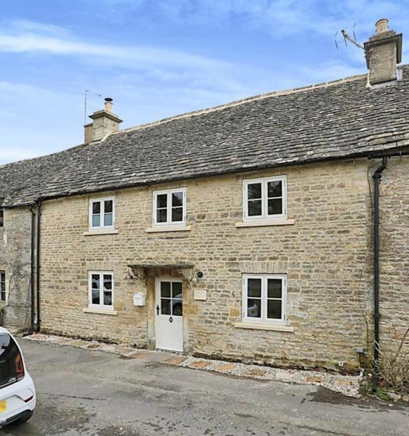Luxury Cotswold Cottage With Hot Tub In Stow On The Wold! 외부 사진