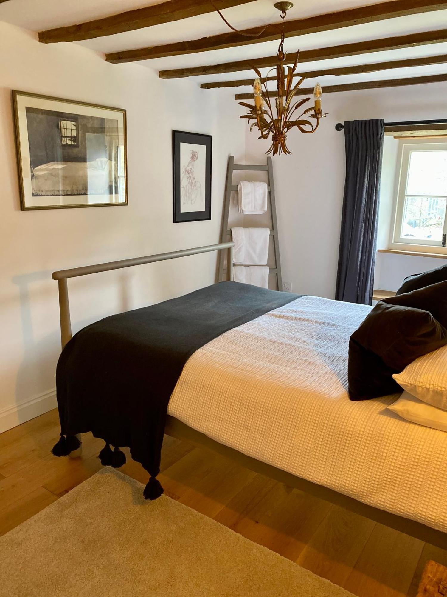 Luxury Cotswold Cottage With Hot Tub In Stow On The Wold! 외부 사진